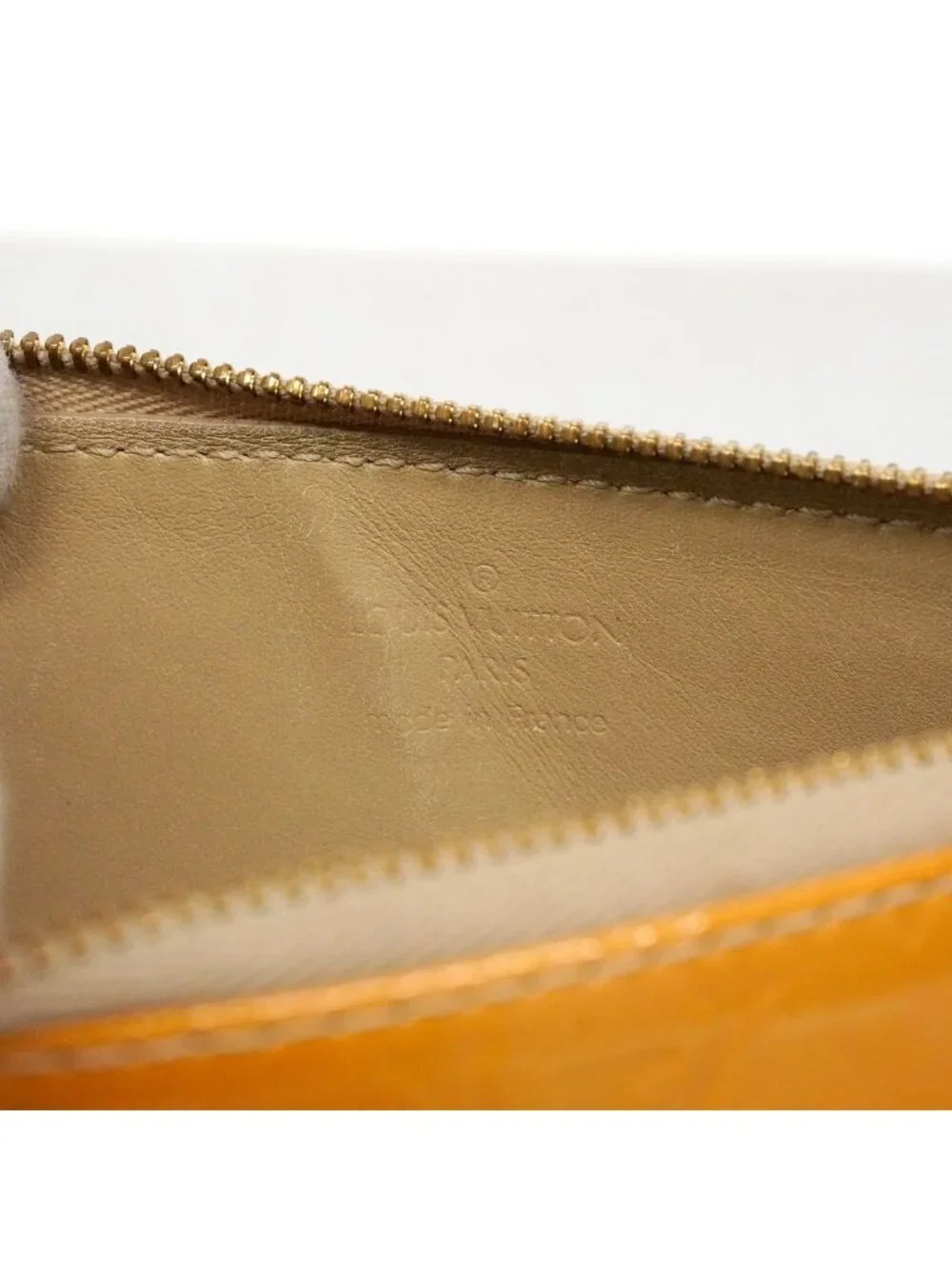 Louis Vuitton Pouch Vernis Lexington Beige